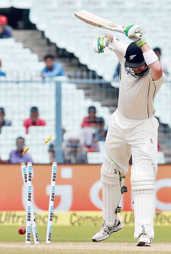 कोलकाता टेस्ट मैच के दूसरे दिन की झलकियां