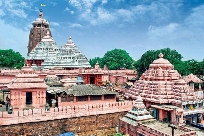 जरूर देखें देश के ये 10 भव्य मंदिर