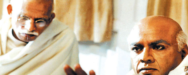 इन 10 फिल्मों ने खोले महात्मा गांधी की जिंदगी के कई राज