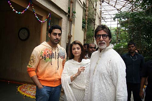 देखें ऐश्‍वर्या राय बच्‍चन की अनदेखी तस्‍वीरें