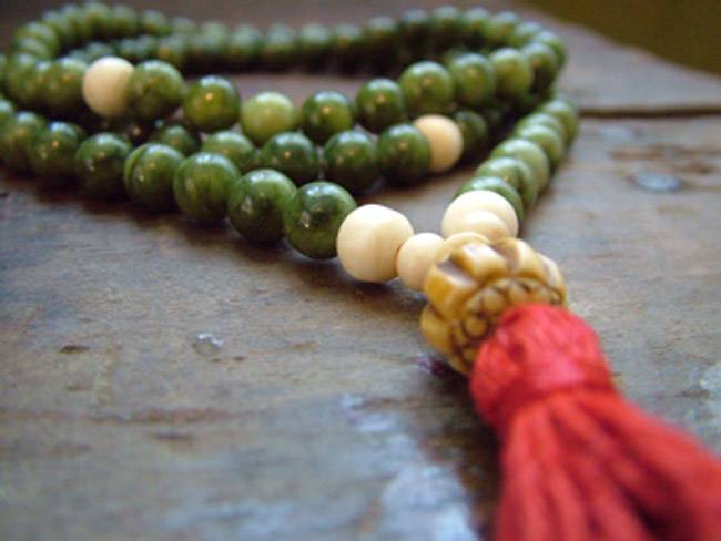 गुरु को मजबूत बनाने के लिए करें ये 5 उपाय...