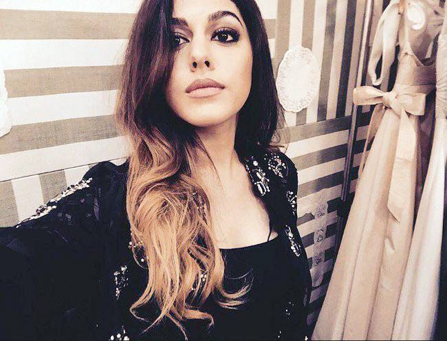 सारा, सुहाना या शनाया: कौन होगी बॉलीवुड की अगली बड़ी  स्टार?