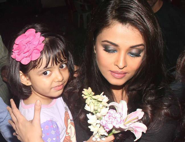 देश की पहली बेबी सेलि‍ब्रिटी आराध्या बच्चन हुईं 5 साल की