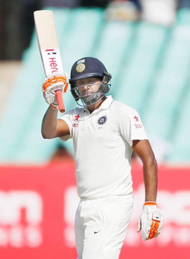 राजकोट टेस्ट मैच ड्रॉ, कप्तान कोहली ने फील्डरों को लताड़ा