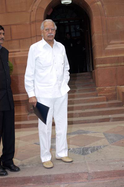 सुष्मिता, जीनत और दारा सिंह को जन्‍मदिन मुबारक