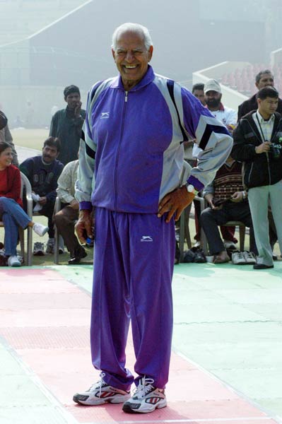 सुष्मिता, जीनत और दारा सिंह को जन्‍मदिन मुबारक