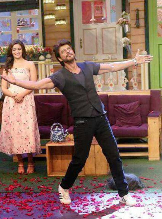 कपिल के शो पर आलिया और शाहरुख का रोमांस