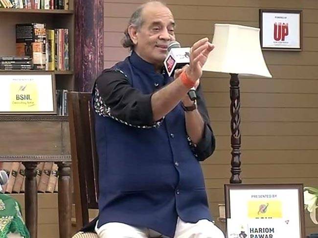 साहित्य आज तक: हरिओम की कविताओं ने मोह लिया सबका मन