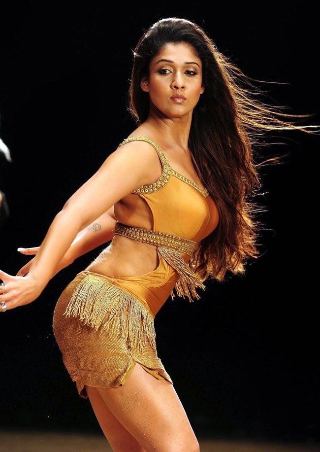 साउथ ब्यूटी नयनतारा  Happy Birthday