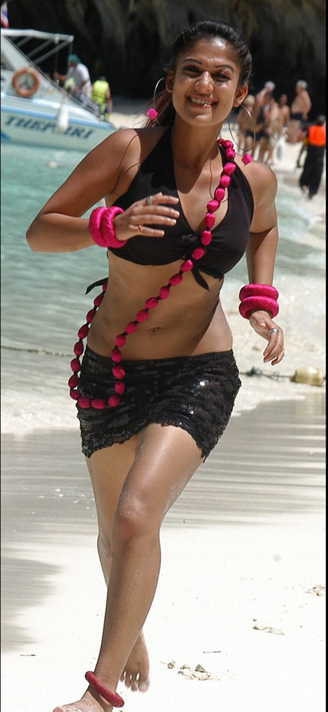 साउथ ब्यूटी नयनतारा  Happy Birthday