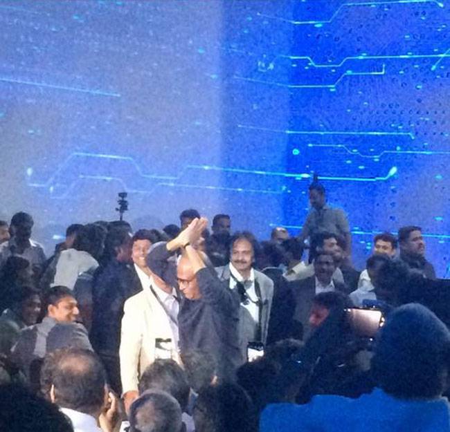 रजनीकांत की फिल्म 2.0 के फर्स्ट लुक लॉन्च पर पहुंचे सलमान, करण जौहर