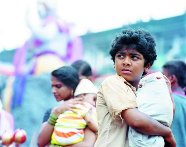 सितारों से कम नहीं है बॉलीवुड के इन बच्चों का जलवा...