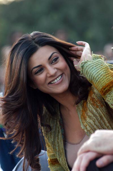 सुष्मिता, जीनत और दारा सिंह को जन्‍मदिन मुबारक