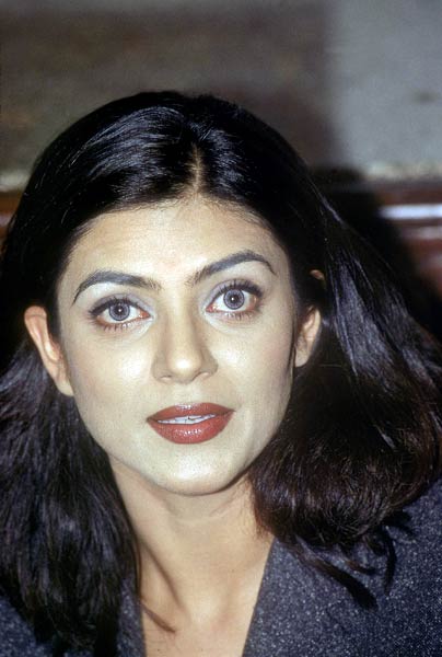 सुष्मिता, जीनत और दारा सिंह को जन्‍मदिन मुबारक