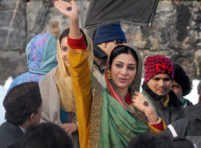 खूबसूरत अदाकारा तब्‍बू Happy Birthday...