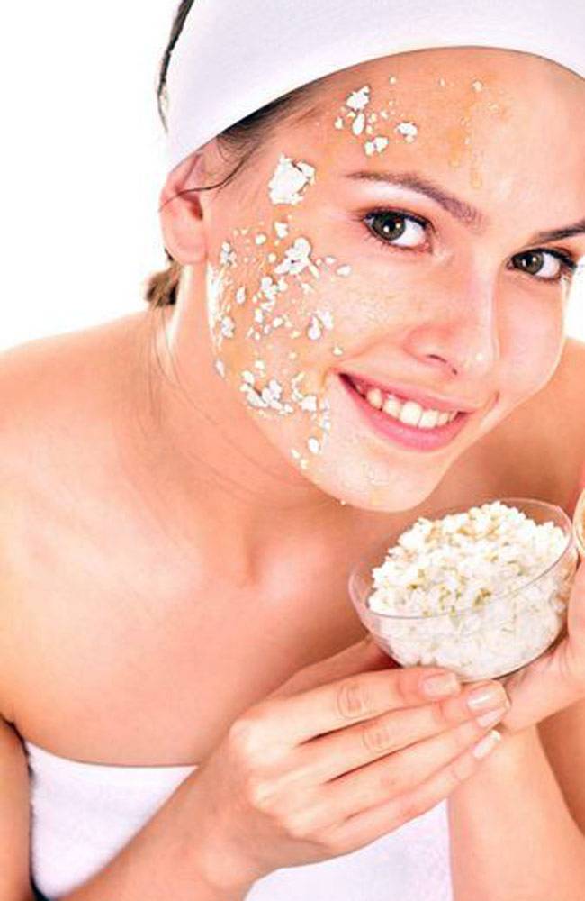 खूबसूरती में दीपिका-सोनम को पीछे छोड़ना हो तो अखरोट आजमाओ...