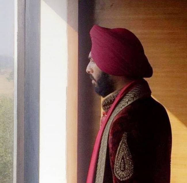 युवराज को बंधा सेहरा, हेजल संग गुरुद्वारे में होंगे फेरे