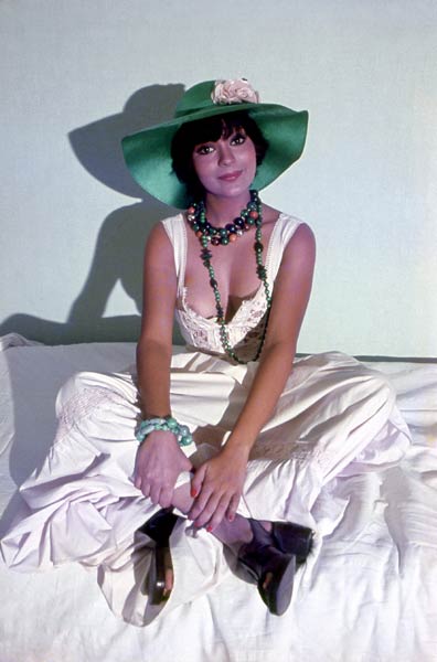 सुष्मिता, जीनत और दारा सिंह को जन्‍मदिन मुबारक