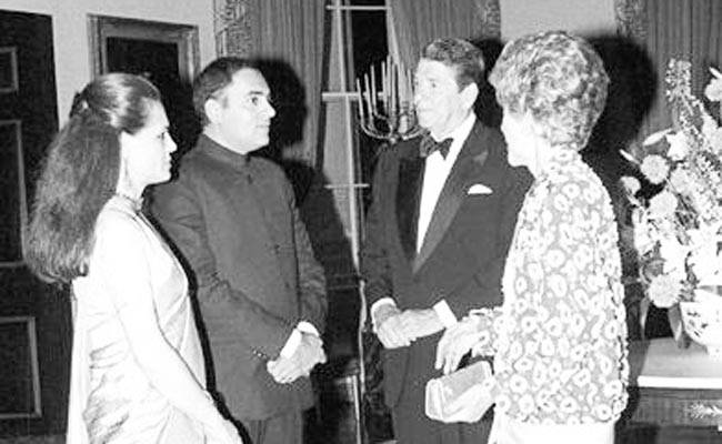 सोनिया गांधी के 70वें जन्मदिन पर उनकी अनदेखी तस्वीरें