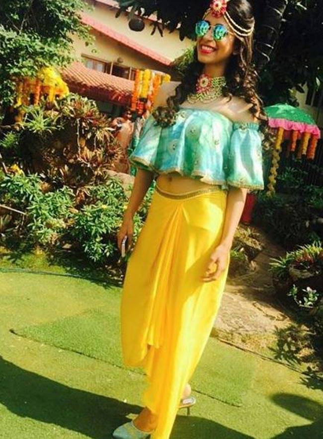 किश्‍वर के हाथों में रची मेहंदी, आज बजेगी शहनाई