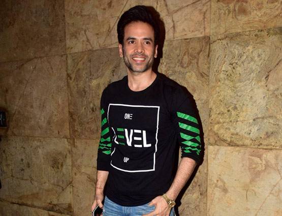 'दंगल' की स्क्रीनिंग में सचिन समेत पहुंचे ये सिलेब्स