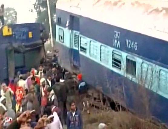 कानपुर में पटरी से उतरे ट्रेन के 15 डिब्बे