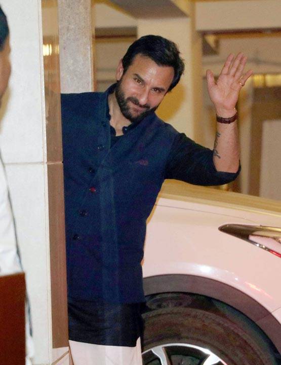 करीना की क्रिसमस पार्टी में पहुंचे सारा और इब्राहिम