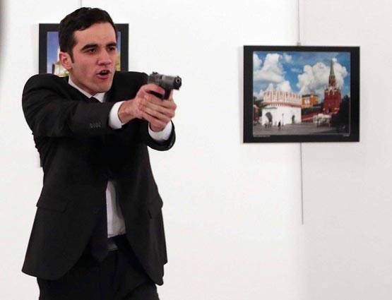 तुर्की में भाषण दे रहे रूसी राजदूत की गोली मार कर हत्या