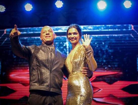 xXx: द जेंडर केज के प्रीमियर में रणवीर का हाथ थामें आई दीपिका