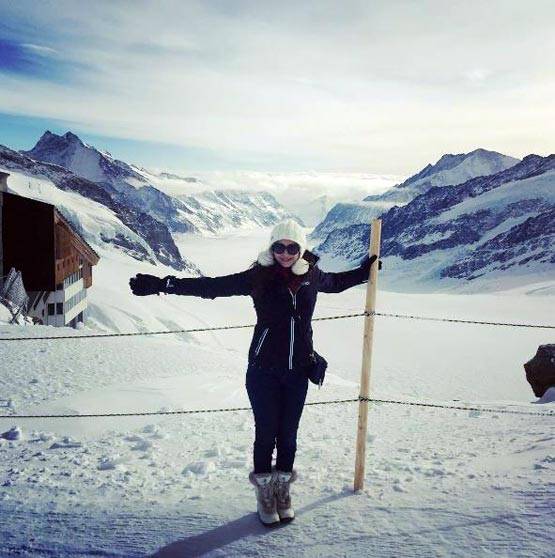 'भाबी जी घर पर हैं' की अनीता भाभी के हनीमून की खास तस्वीरें...