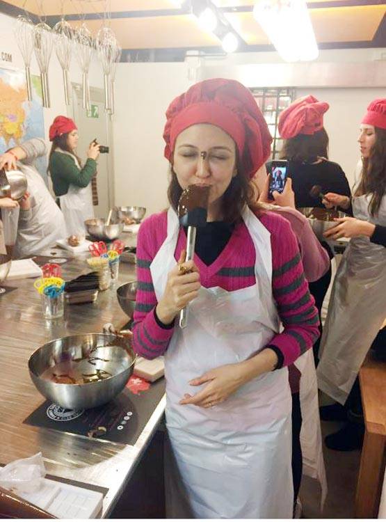 'भाबी जी घर पर हैं' की अनीता भाभी के हनीमून की खास तस्वीरें...