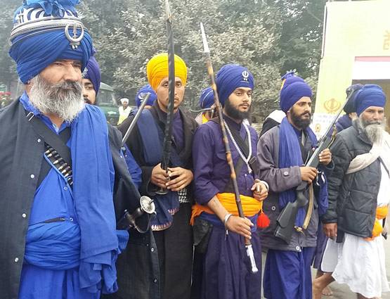 देखें प्रकाश पर्व के 25 रंग...