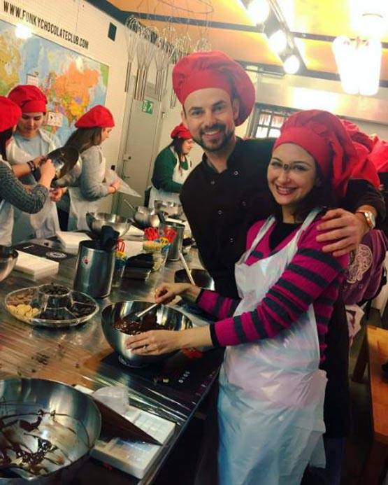 'भाबी जी घर पर हैं' की अनीता भाभी के हनीमून की खास तस्वीरें...