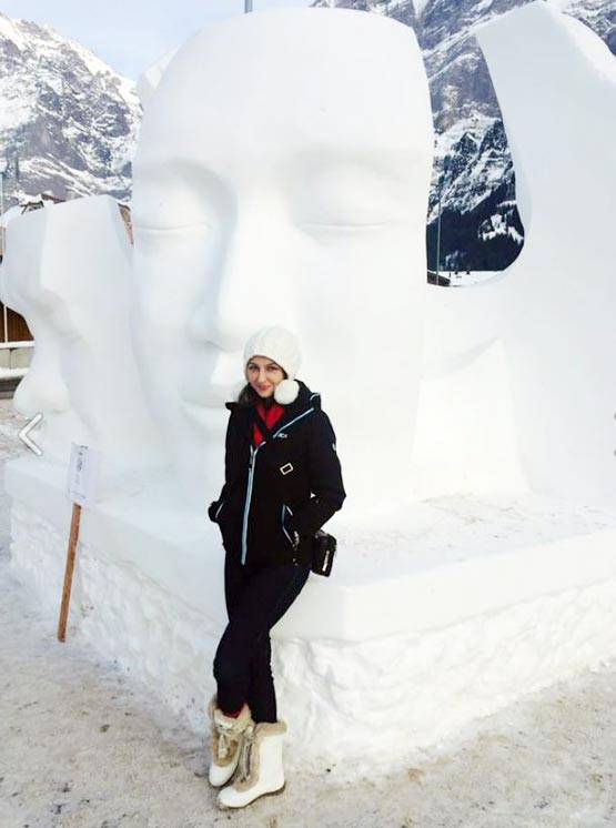 'भाबी जी घर पर हैं' की अनीता भाभी के हनीमून की खास तस्वीरें...