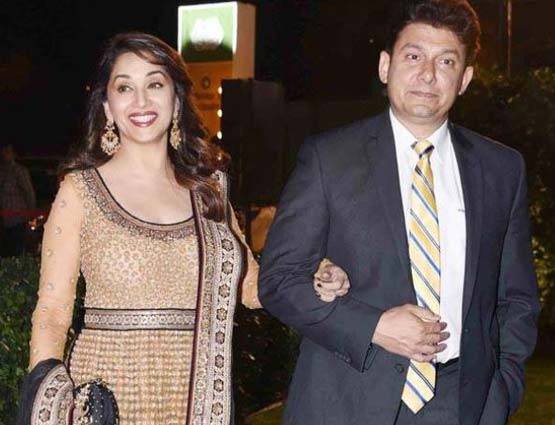 रॉनी स्क्रूवाला की बेटी के रिसेप्शन में पहुंचे अमिताभ से लेकर आलिया