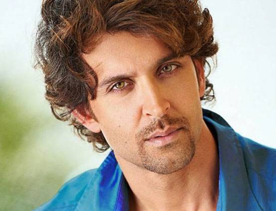 शाहरुख से आमिर तक फिल्म प्रमोशन के लिए कुछ भी करेगा, देखें तस्वीरें