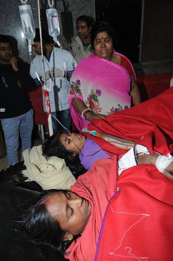 पटना: नाव हादसे के बाद के हालात बयां करतीं यें तस्वीरें