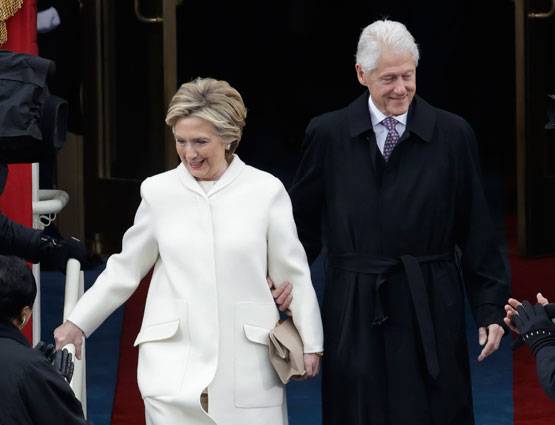 अमेरिका में बनी ट्रंप सरकार, देखें शपथ समारोह की खास तस्वीरें