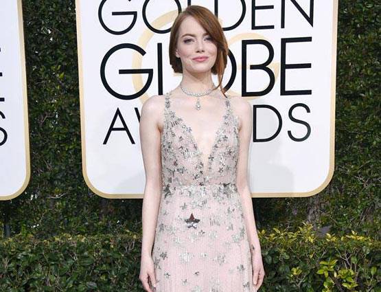 Golden Globes 2017: प्रियंका के साथ इन सितारों के भी फैशन का जलवा