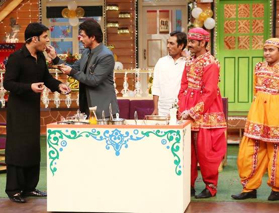 कपिल शर्मा के शो में पहुंची 'रईस' की टीम, देखें मस्तीभरी तस्वीरें