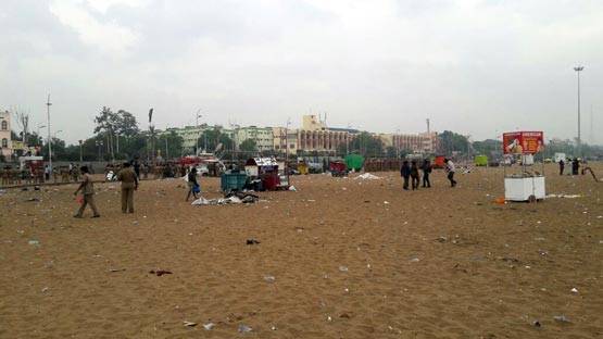 जलीकट्टू पर प्रदर्शन की हिंसक तस्वीरें