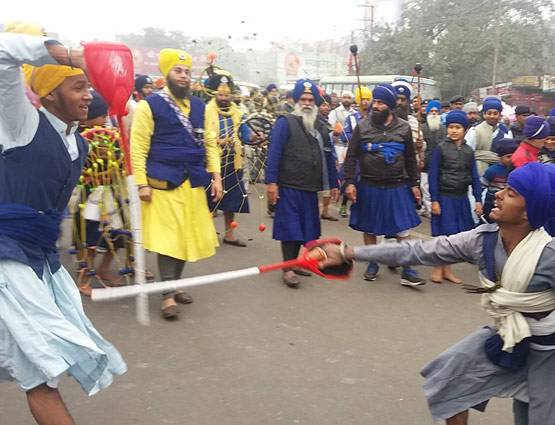 देखें प्रकाश पर्व के 25 रंग...