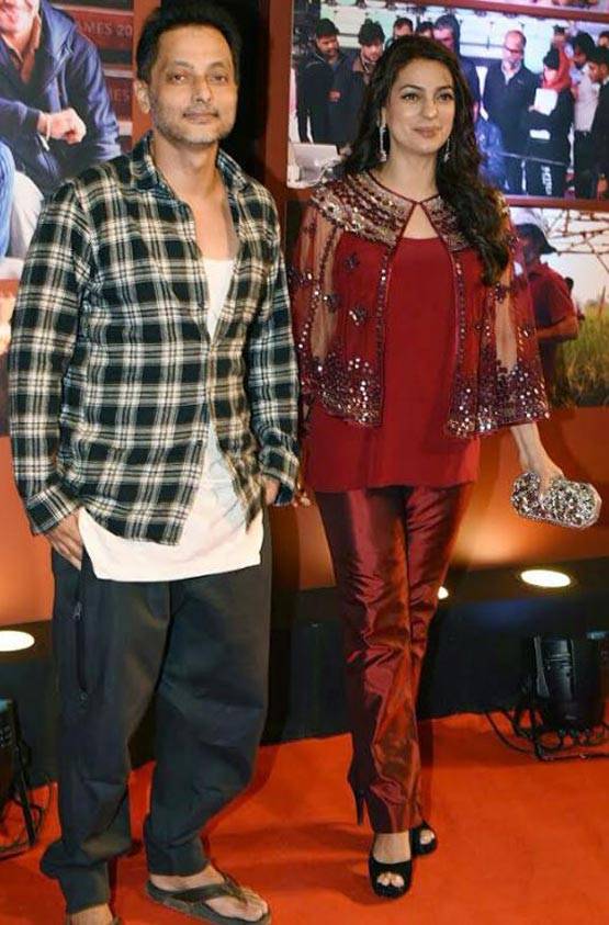 आमिर ने दी 'दंगल' की सक्सेस पार्टी, क्या पहुंचे सलमान-शाहरुख