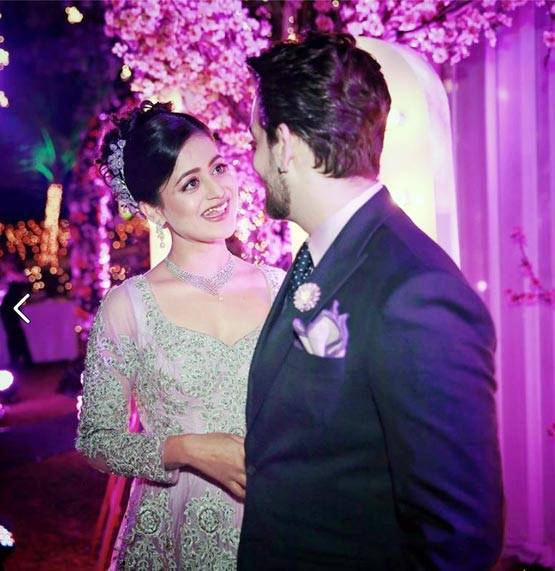 PICS:जब घुटनों पर बैठकर नील ने किया मंगेतर को प्रपोज