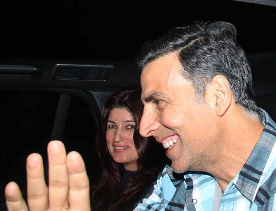 'जॉली एलएलबी 2' की स्क्रीनिंग पर रितिक संग पहुंचे कई स्टार्स