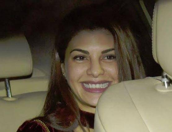 बॉलीवुड सितारों ने करण जौहर के साथ मनाई वेलेंटाइन पार्टी