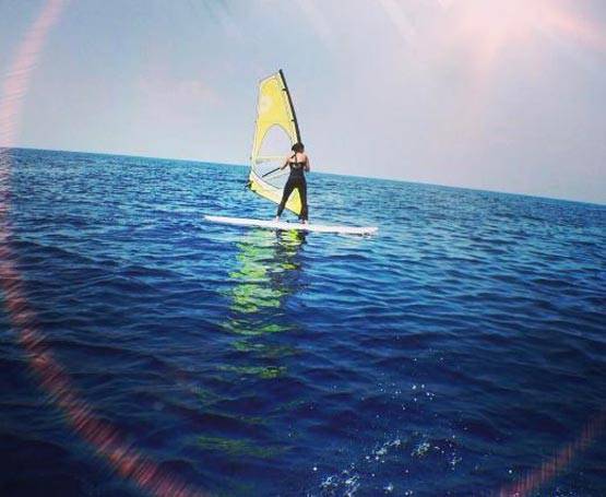 'दंबग गर्ल' सोनाक्षी मालदीव में मना रही हैं छुट्ट‍ियां...