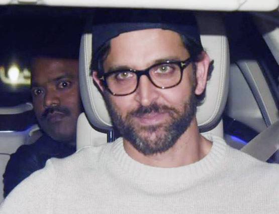 'जॉली एलएलबी 2' की स्क्रीनिंग पर रितिक संग पहुंचे कई स्टार्स