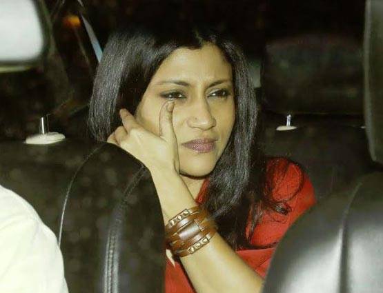 बॉलीवुड सितारों ने करण जौहर के साथ मनाई वेलेंटाइन पार्टी