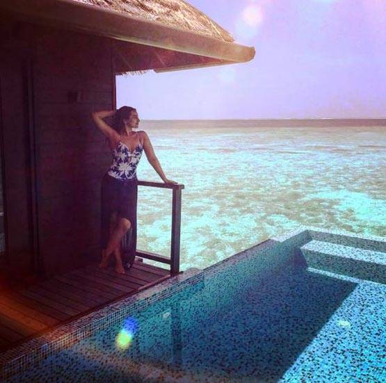 'दंबग गर्ल' सोनाक्षी मालदीव में मना रही हैं छुट्ट‍ियां...